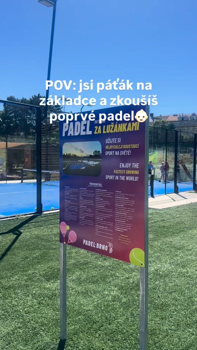 Přes 350 dětí ze základních škol v Brně u nás vyzkoušelo poprvé Padel🎾 a reakce? No posuď sám🫶🏻
.
#padelbrno